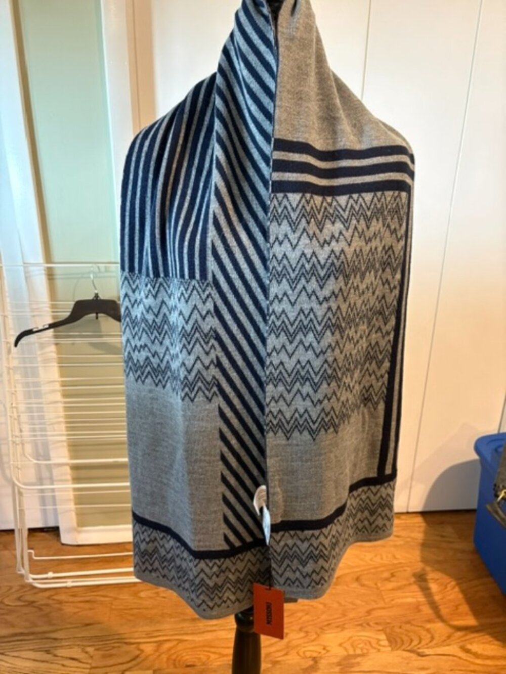 Missoni Gray & Navy Knit scarf with Graphic Zigzag Motif